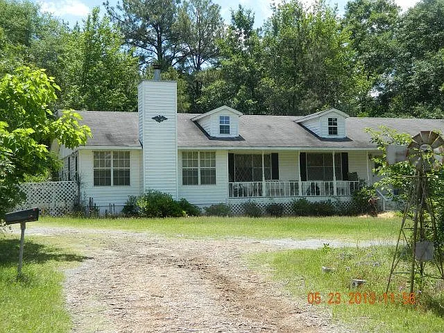220 Dusty Ln photo 1