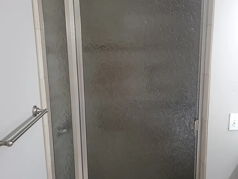 Bathroom-2 - Main floor