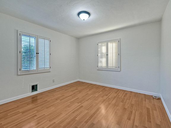 5th image of 1505 Willow St