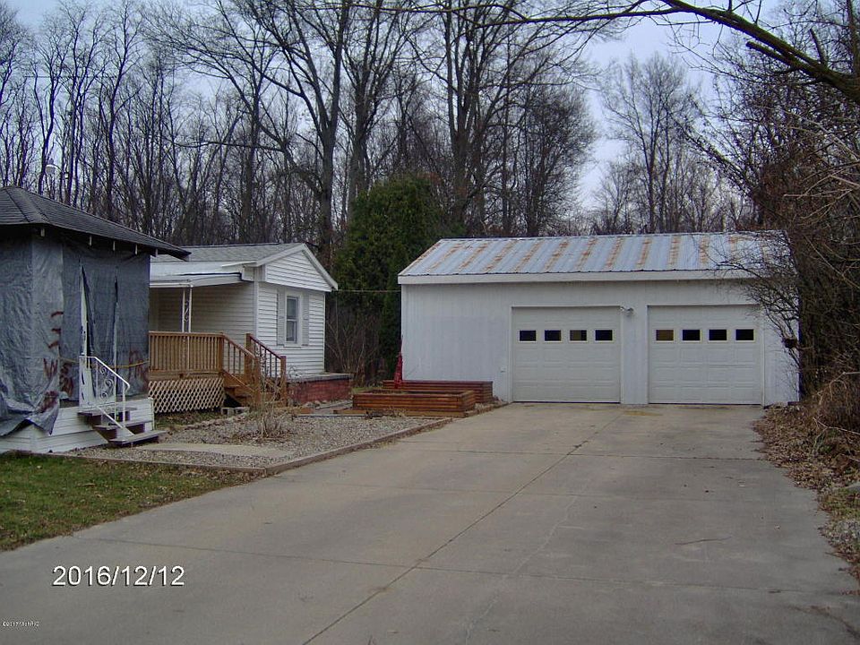 2nd image of 52151 Alethea Dr