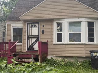 18187 Stout St, Detroit, MI 48219