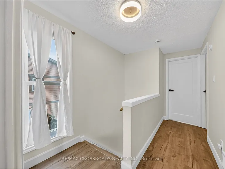 357 Pompano Ct — Photo 15