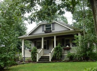 35 Henry St, Glen Rock, NJ 07452