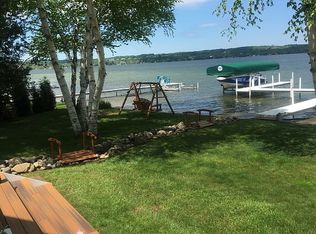 7210 S Shugart Rd, Traverse City, MI 49684