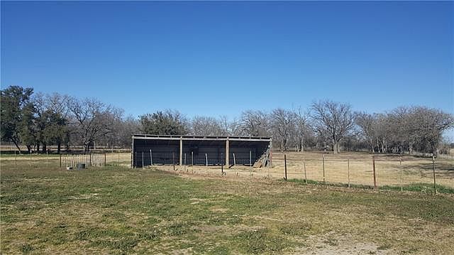 2nd image of 5171 County Road 304
