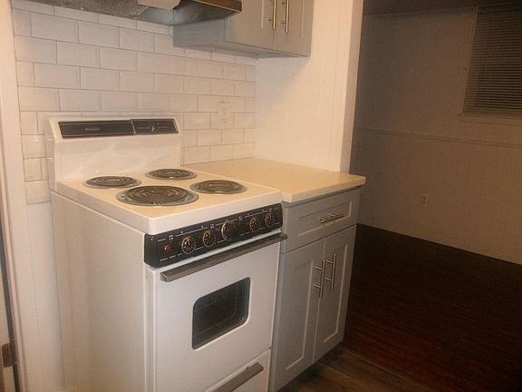 4th image of 239-20 65th Ave