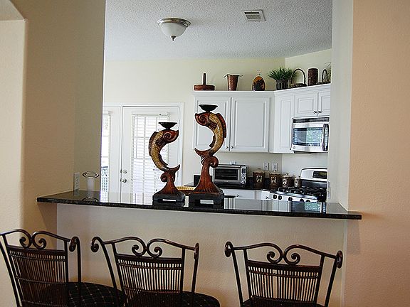 3rd image of 2252 Beach Dr