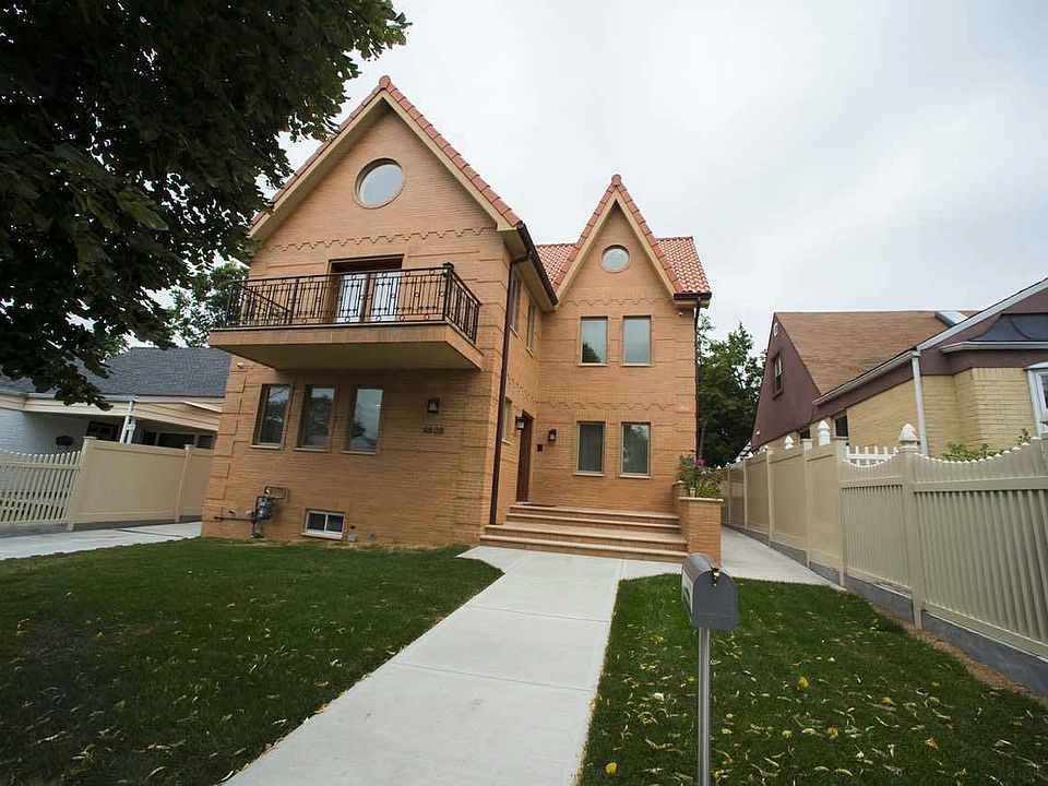 2nd image of 47 192 St