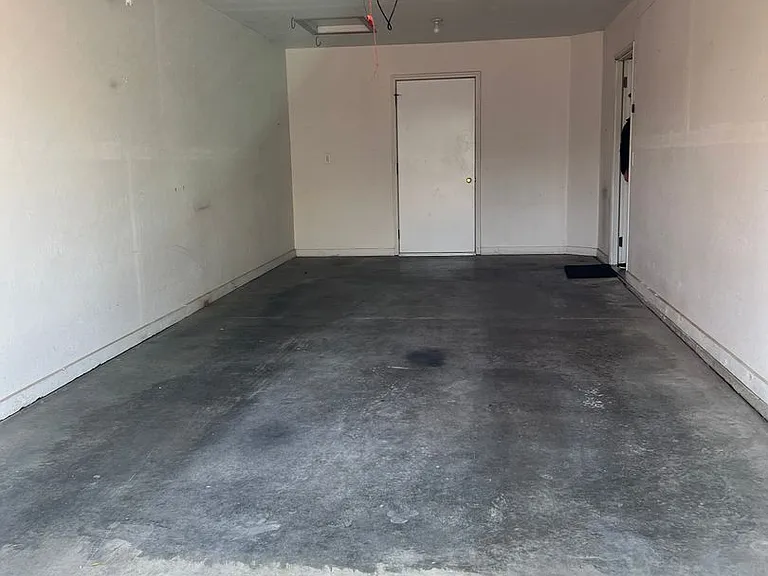 510-520 Morgan Ln #515 — Photo 6