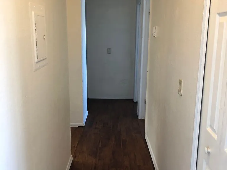 1820 Mactavish Ct — Photo 5