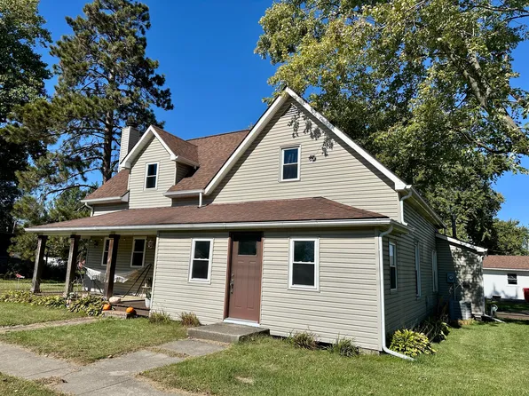 419 E Oneida St, La Crosse, IN 46348