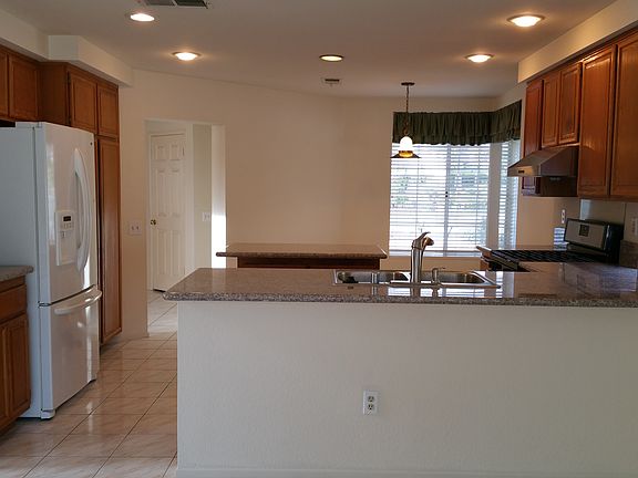 5th image of 14291 Stoney Gate Pl