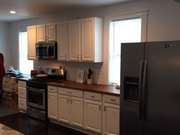 85 Old Glenham Rd FLOOR 1