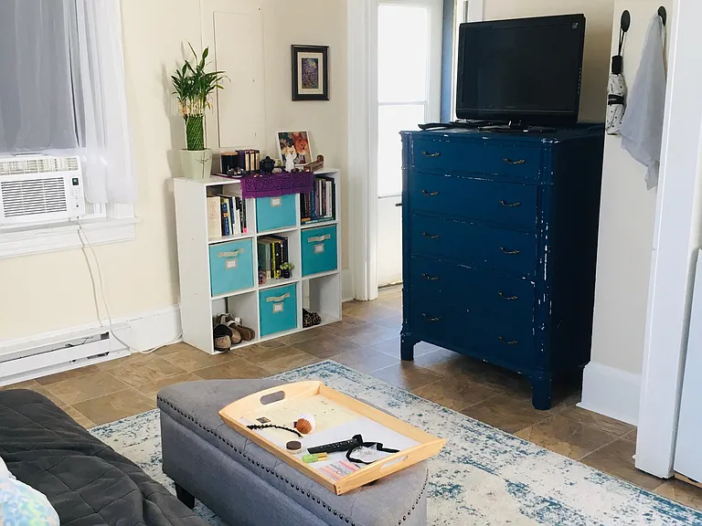 Unit is not furnished, but this shows scale and possible layout of the downstairs.