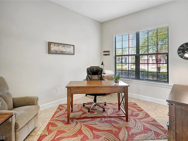 10879 Rutherford Rd — Photo 3
