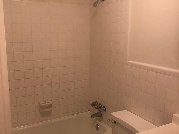 Upstairs Hall Bathroom