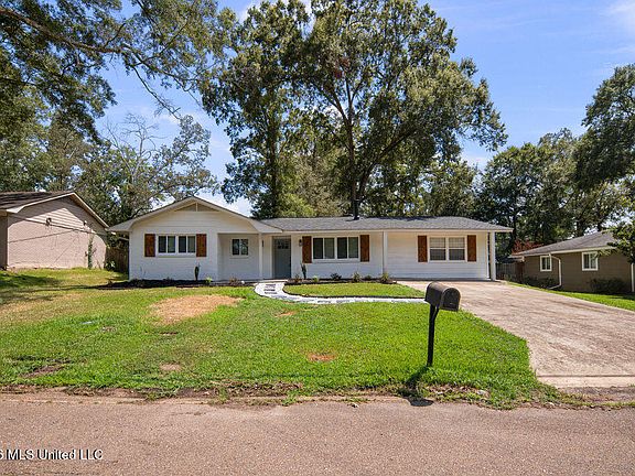 5th image of 3455 Lanell Ln