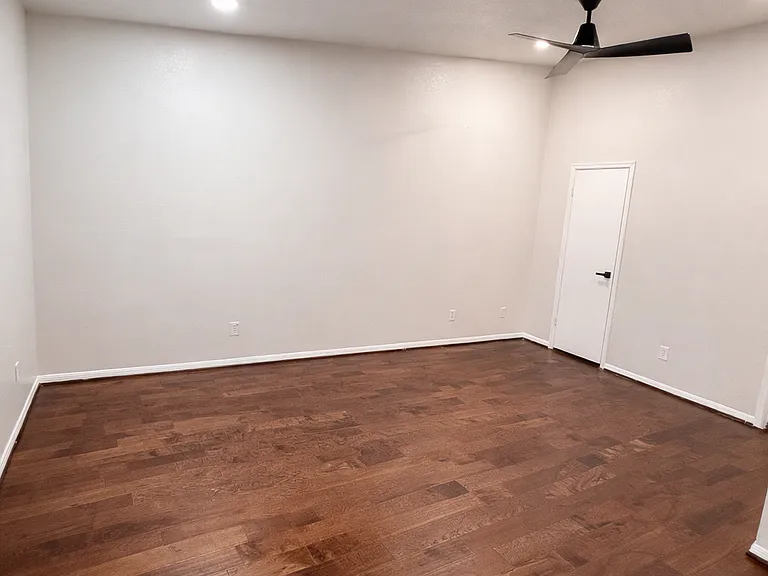 2125 Augusta Dr #484 — Photo 17