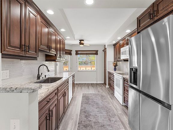 3rd image of 1606 Abaco Drive #H3