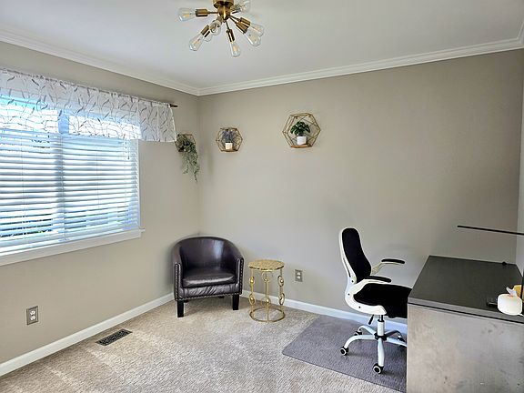 2nd image of 12624 SE 300th Way