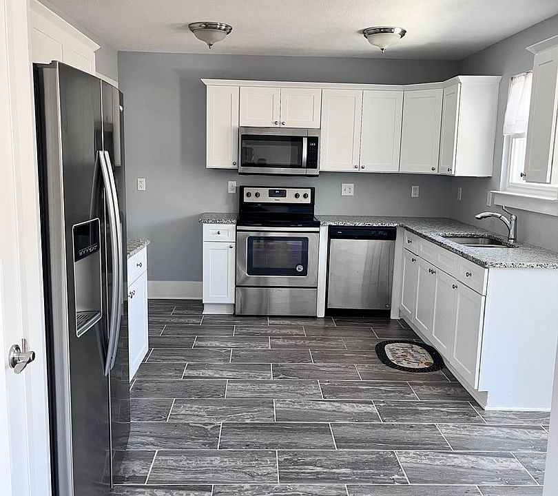 1st image of 509 Hickory Cir