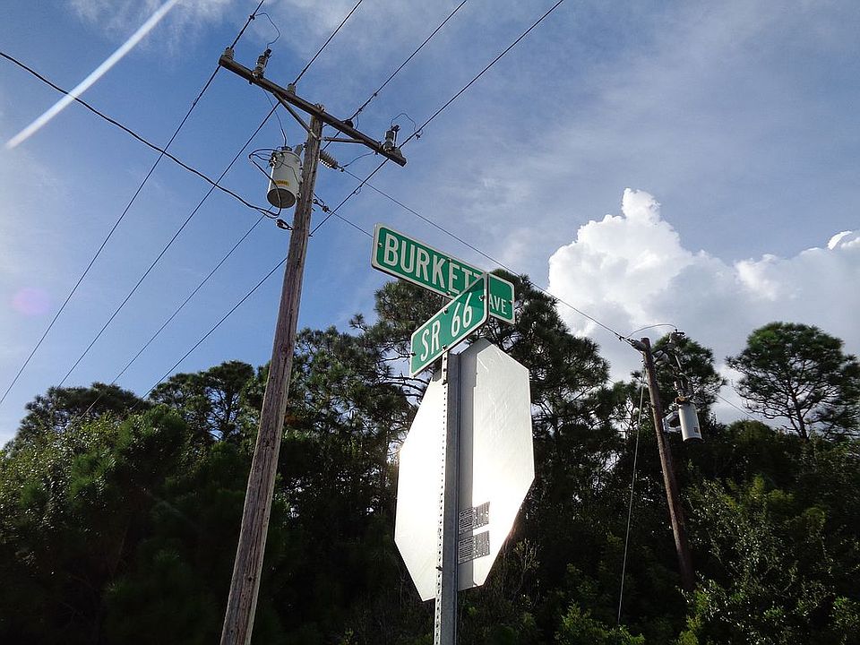 2nd image of 6419 E Venetian Dr