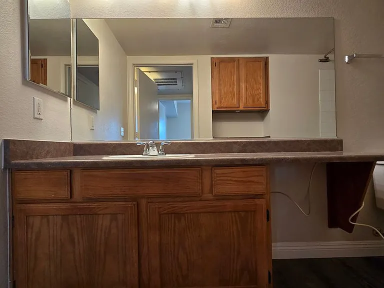 9620 W Russell Rd #1122 — Photo 18