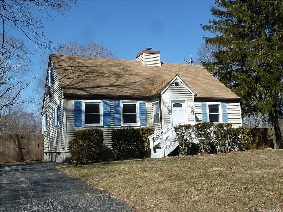 1st image of 204 Connecticut Blvd
