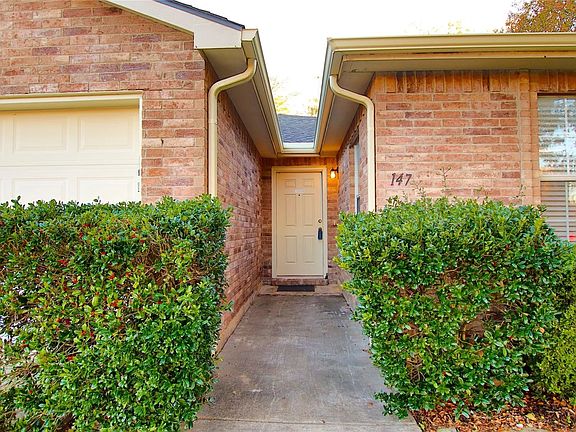 3rd image of 147 Southlake Dr