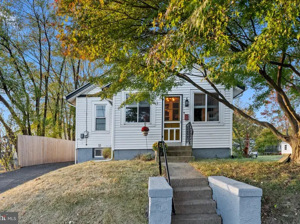 1 Center Ave, Willow Grove, PA 19090