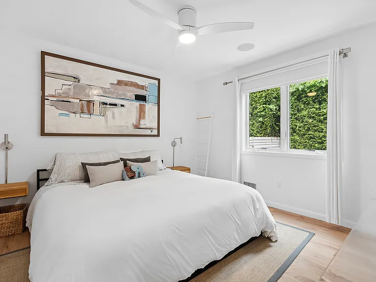 50 Terry Dr — Photo 11