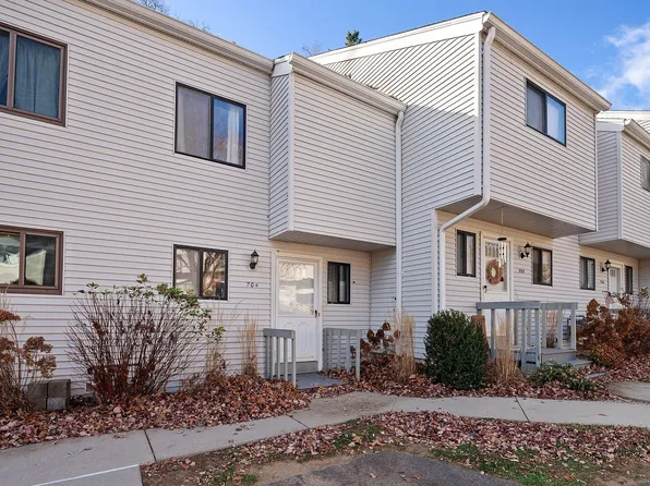 704 Timber Lane #704, Canton, CT 06019