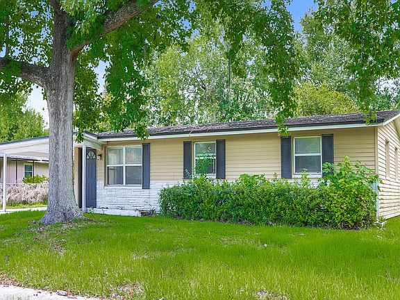 3rd image of 5816 Sonora Dr W