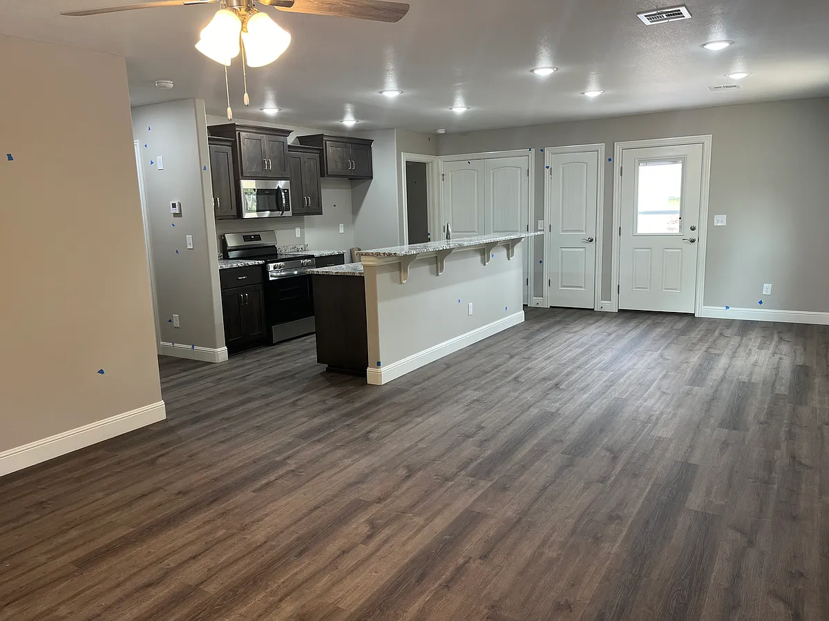 Main living area - 1604 E North St