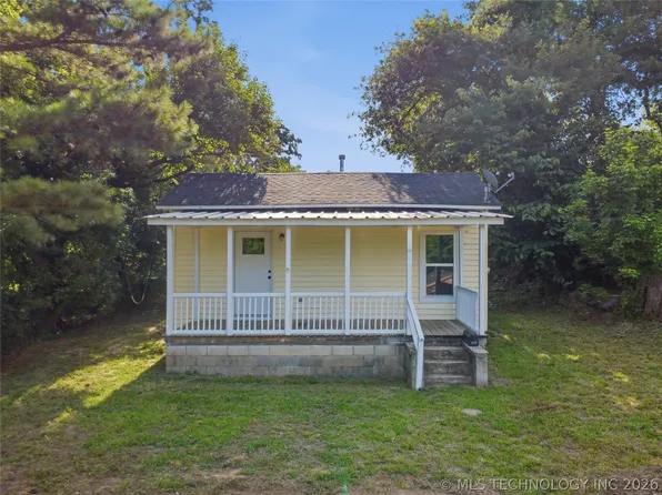 615 N Wilson Ave, Sand Springs, OK 74063