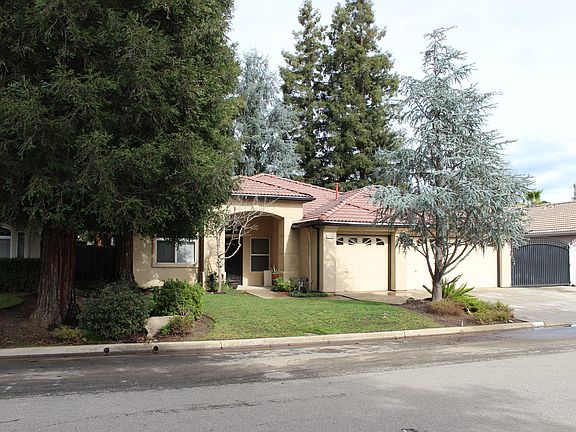 2nd image of 1790 E Emerald Ave