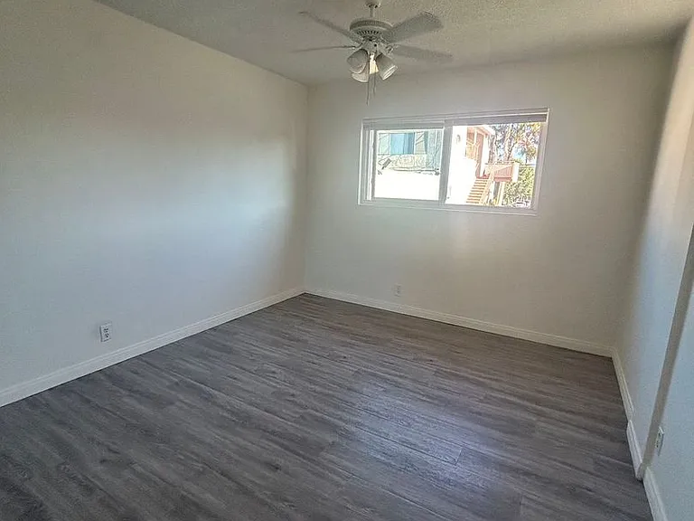 422 Almond Ave #3 — Photo 3