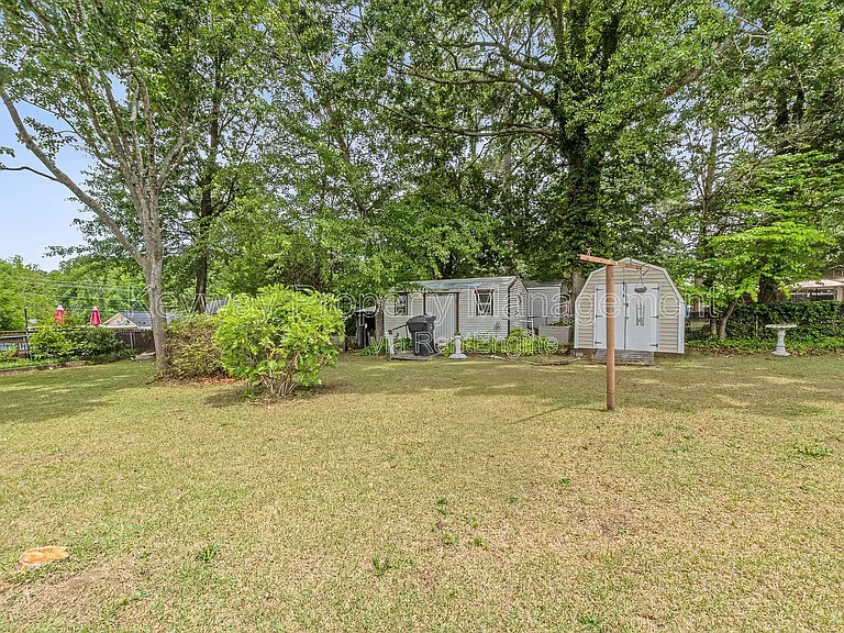 4537 Shawnee Dr — Photo 17