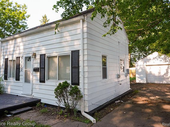 2nd image of 5113 Detroit St