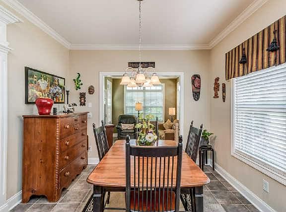 5th image of 5447 Saint Ives Dr