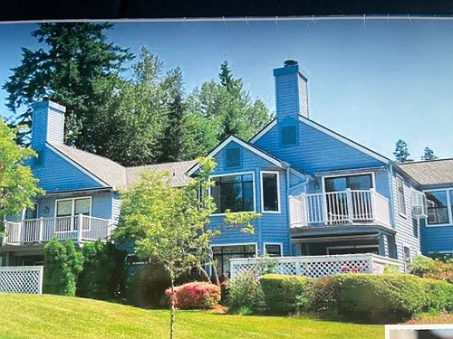 22100 SE 40th Ln Photo 1
