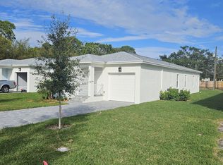 5207 SE Isabelita Ave, Stuart, FL 34997