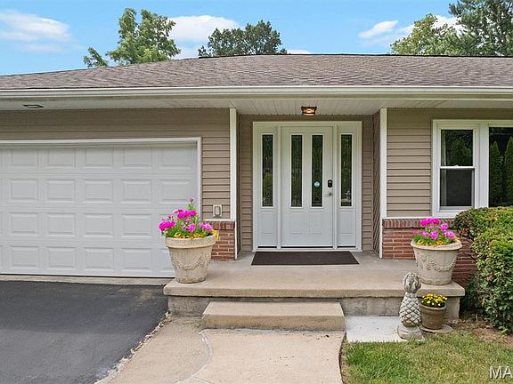 4th image of 269 Westwood Pl