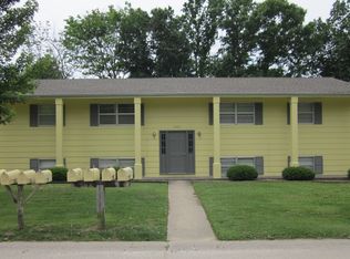 4454 W Bellview Dr APT A, Columbia, MO 65203