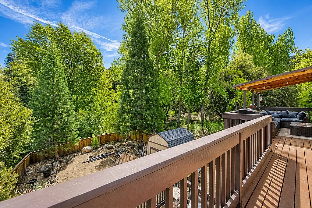 2116 Bernina Drive - 2 — Photo 2