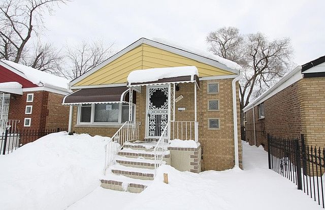 1st image of 4505 S Lawler Ave
