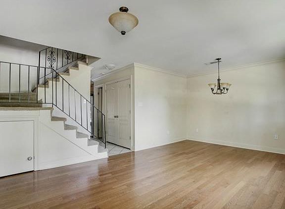 2nd image of 6430 Milne Blvd