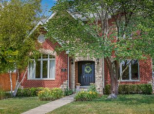 1004 Elm St, Park Ridge, IL 60068