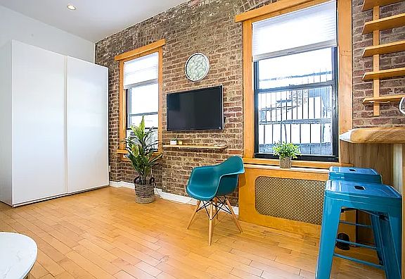 4th image of 342 W 56th St APT 6B