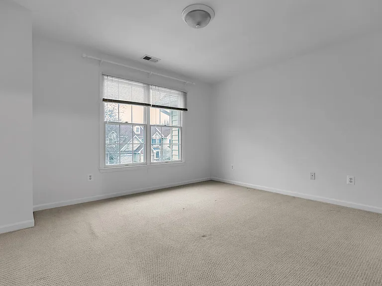 7 Patriot Hill Dr — Photo 34